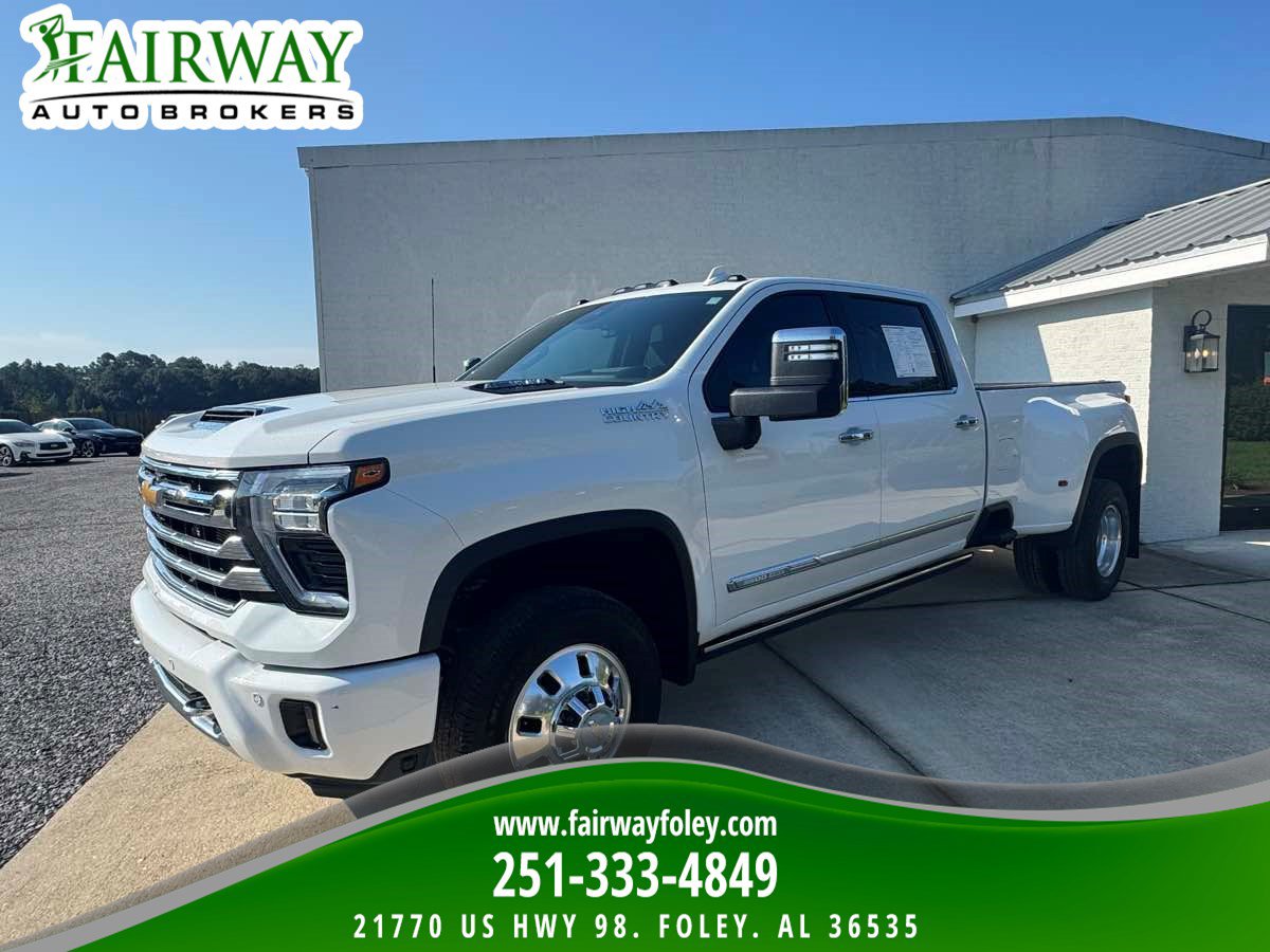 Used 2025 Chevrolet Silverado 3500 High Country w/ High Country Premium Package AWD/4WD image 1