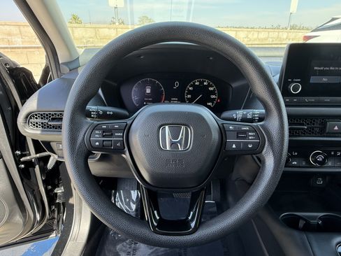 Used 2024 Honda HR-V LX image 20