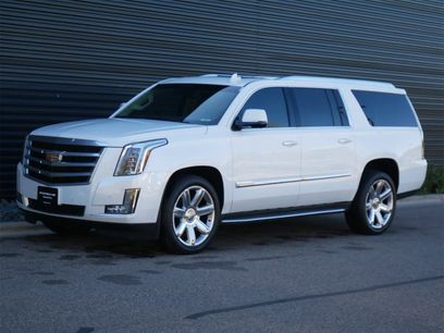 Used 2016 Cadillac Escalade ESV Luxury