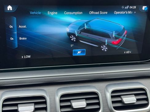 Used 2021 Mercedes-Benz GLS 450 4MATIC image 25