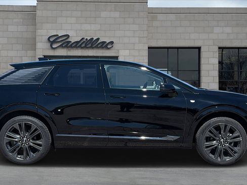 New 2026 Cadillac Optiq Sport 2 w/ LPO, Floor Liner Package image 2