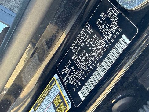 Used 2023 Kia Sportage EX image 10