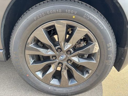 Used 2023 Subaru Outback Onyx Edition image 14