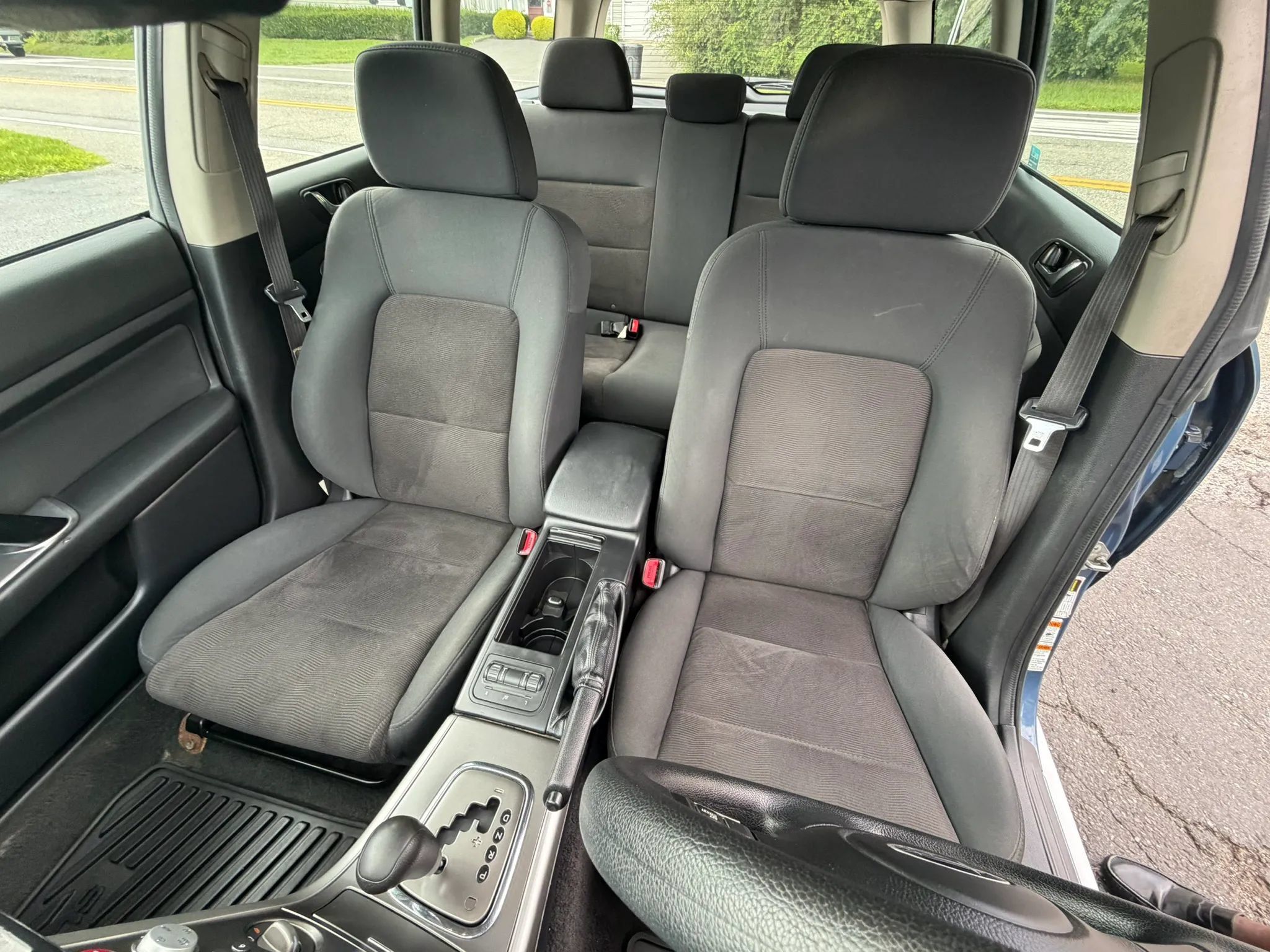 Used 2008 Subaru Outback 2.5i L.L. Bean AWD/4WD image 14