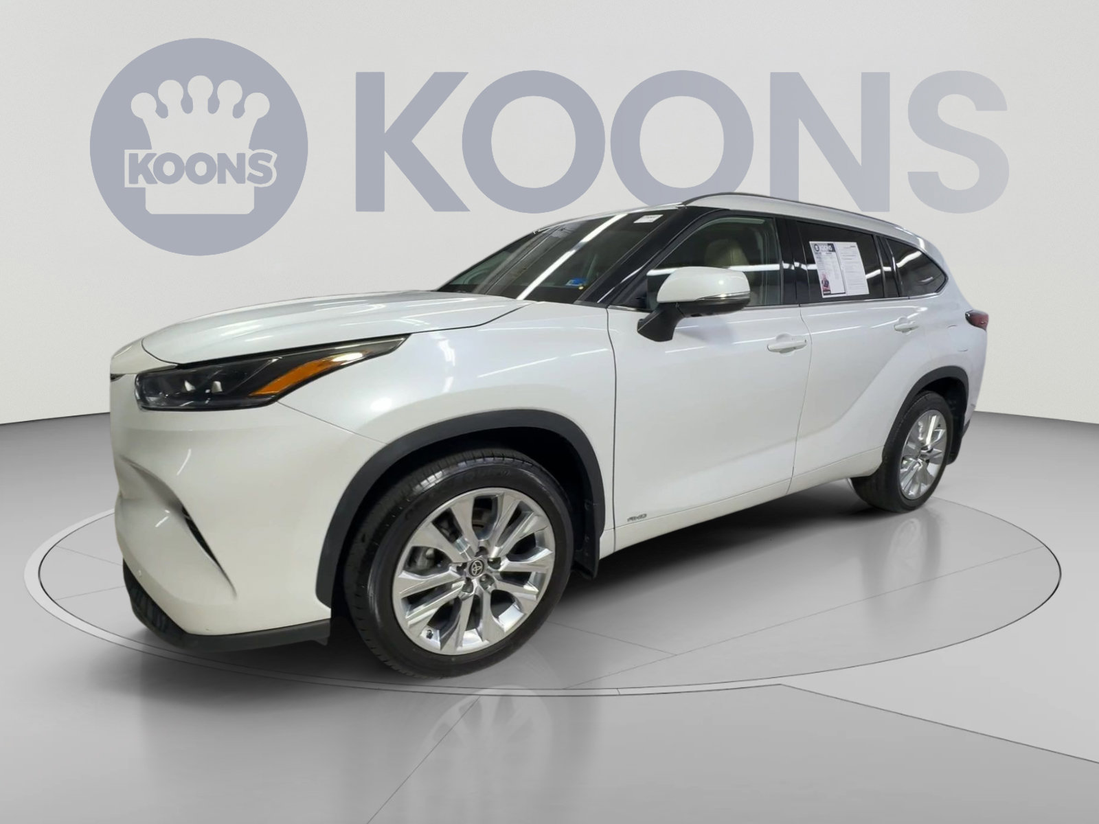 Used 2022 Toyota Highlander Limited AWD/4WD image 5