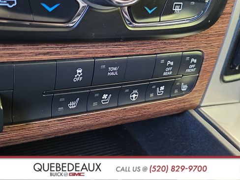 Used 2018 RAM 1500 Laramie w/ Convenience Group AWD/4WD image 21
