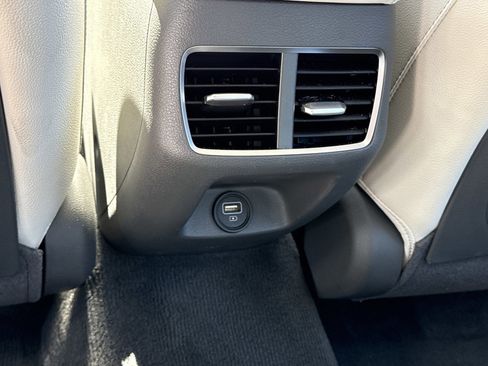 Used 2023 Hyundai Sonata Limited image 15