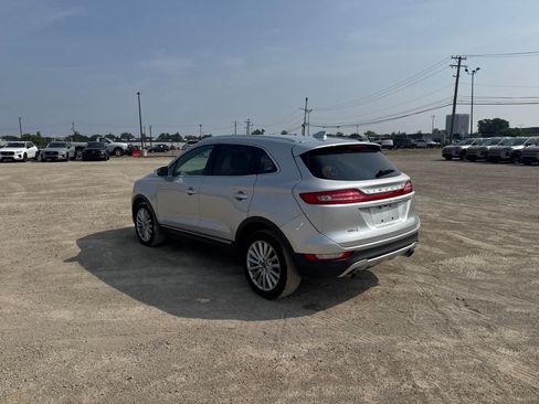 Used 2019 Lincoln MKC Premiere FWD image 13
