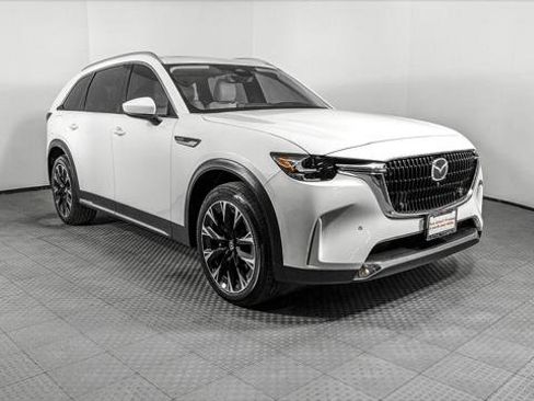 Used 2024 MAZDA CX-90 Plug-In Hybrid w/ Premium Plus image 11