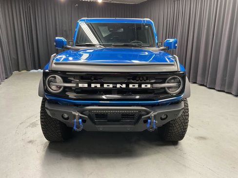 Used 2024 Ford Bronco Outer Banks w/ Sasquatch Package AWD/4WD image 8
