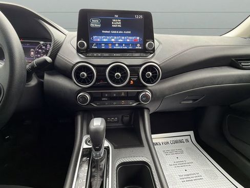 Used 2025 Nissan Sentra SV image 16