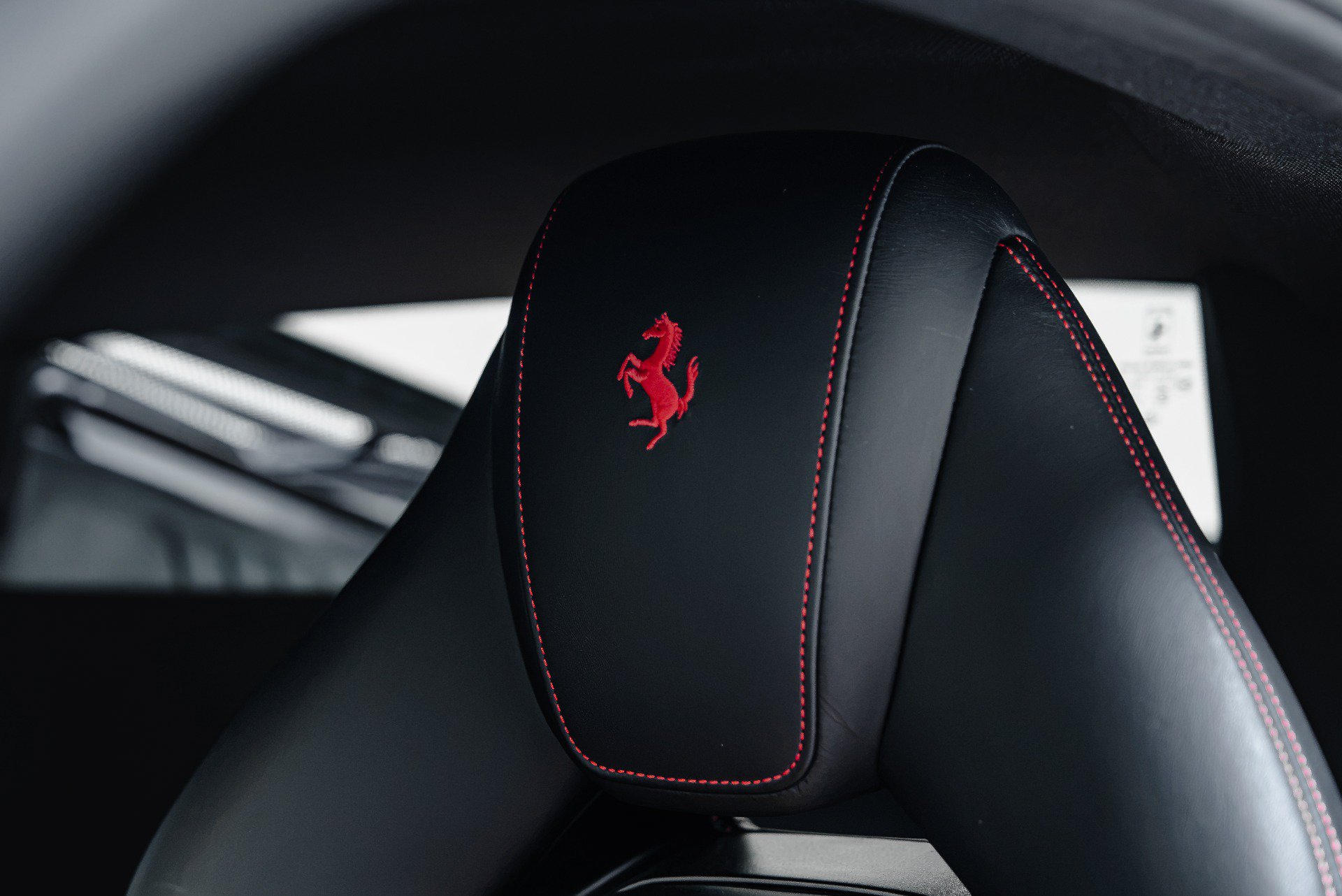 Used 2016 Ferrari 488 GTB RWD image 47