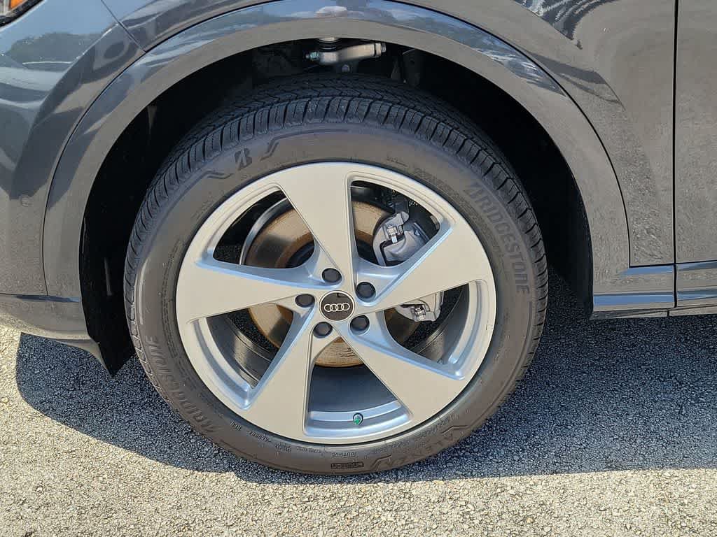 New 2026 Audi Q5 Premium AWD/4WD image 8