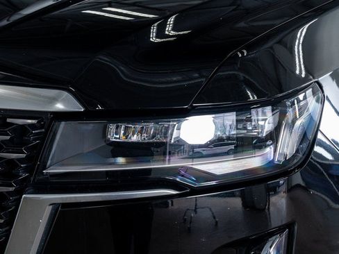 Used 2021 Cadillac Escalade Premium Luxury w/ Driver Assist Tech Package image 13