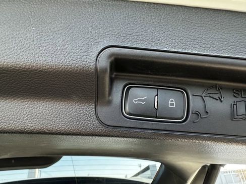 Certified 2023 Ford Explorer ST-Line image 44