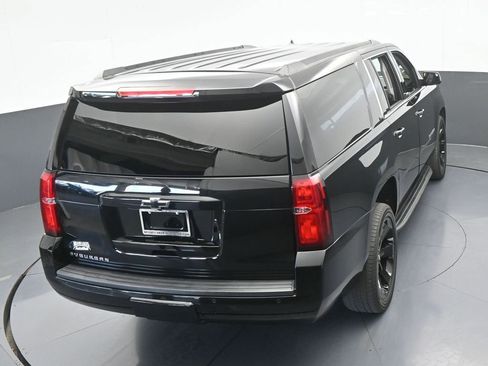 Used 2020 Chevrolet Suburban LT image 53