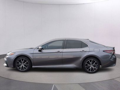 Used 2021 Toyota Camry SE w/ Convenience Package