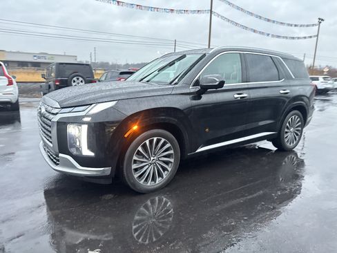 Used 2025 Hyundai Palisade Calligraphy image 8