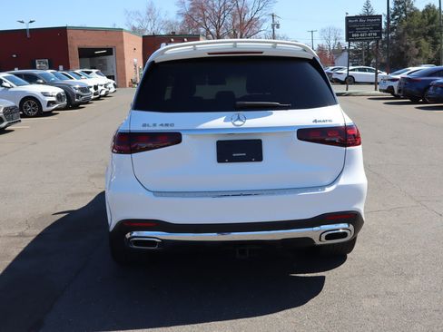 Used 2024 Mercedes-Benz GLS 450 4MATIC w/ AMG Line Exterior image 7