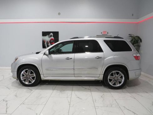Used 2012 GMC Acadia Denali image 7