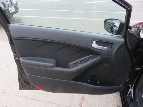 Used 2017 Kia Forte LX FWD image 22