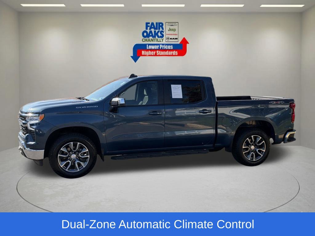 Used 2024 Chevrolet Silverado 1500 LT AWD/4WD image 12