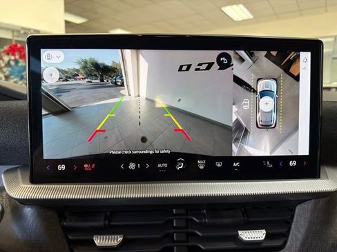 Used 2025 Ford Explorer Platinum w/ LUX Leather Package image 24