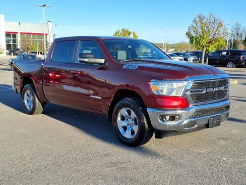 Used 2021 RAM 1500 Big Horn AWD/4WD image 2