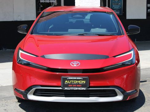 Used 2023 Toyota Prius Prime FWD image 2