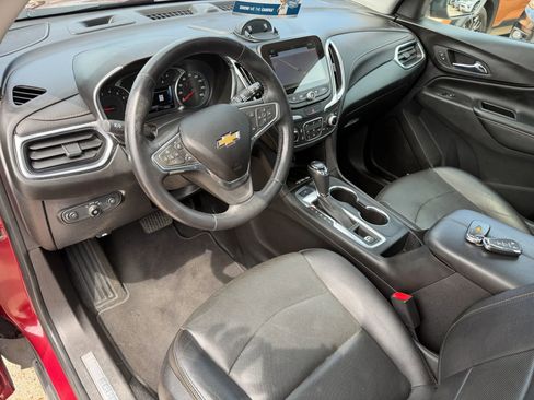 Used 2018 Chevrolet Equinox Premier AWD/4WD image 5