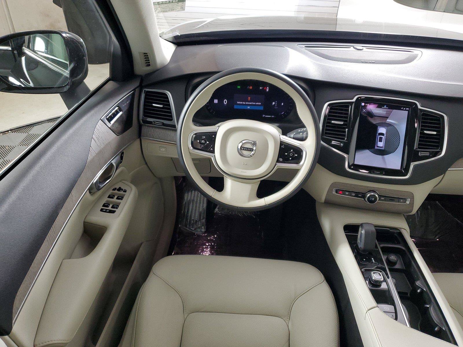 Certified 2023 Volvo XC90 B6 Plus w/ Protection Package Premier AWD/4WD image 16