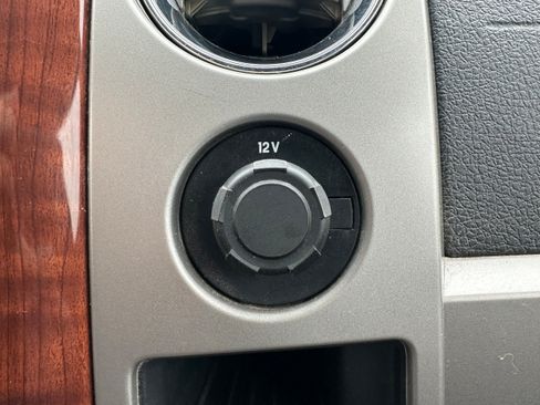 Used 2010 Ford F150 Lariat AWD/4WD image 19