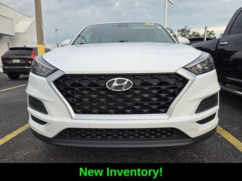 Used 2021 Hyundai Tucson SE FWD image 2