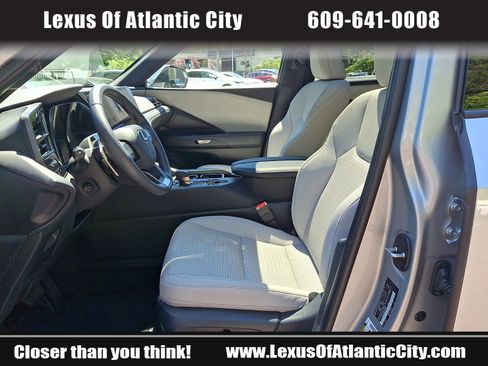 Certified 2025 Lexus TX 350 AWD w/ Technology Package image 15