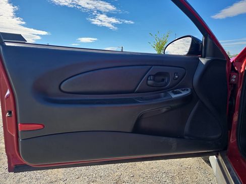 Used 2007 Chevrolet Monte Carlo SS w/ Convenience Package image 9