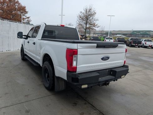 Used 2018 Ford F250 XL w/ Power Equipment Group image 12