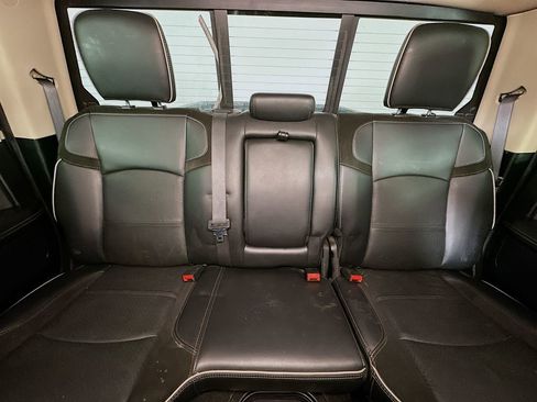 Used 2020 RAM 2500 Laramie AWD/4WD image 13