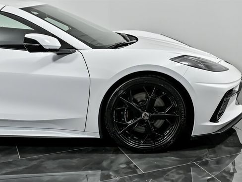 Used 2021 Chevrolet Corvette Stingray Preferred Cpe w/ Z51 Performance Package image 14