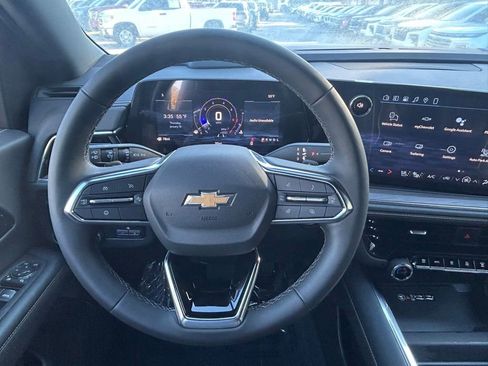 New 2026 Chevrolet Suburban Premier w/ Sun And Tow Package RWD image 18