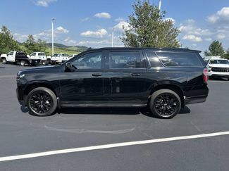 Used 2024 Chevrolet Suburban RST w/ Luxury Package AWD/4WD video 4