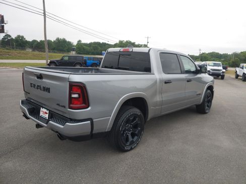 Used 2025 RAM 1500 Big Horn AWD/4WD image 12