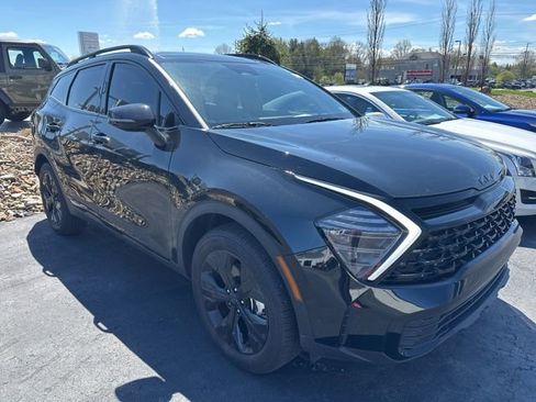 Used 2025 Kia Sportage X-Line w/ Premium Package image 3