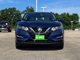 Used 2022 Nissan Rogue Sport SL image 2