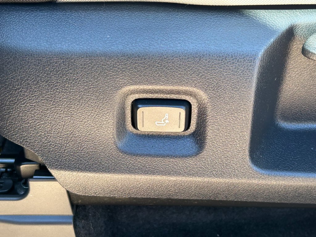 Certified 2026 Toyota Tacoma TRD Off-Road AWD/4WD image 23