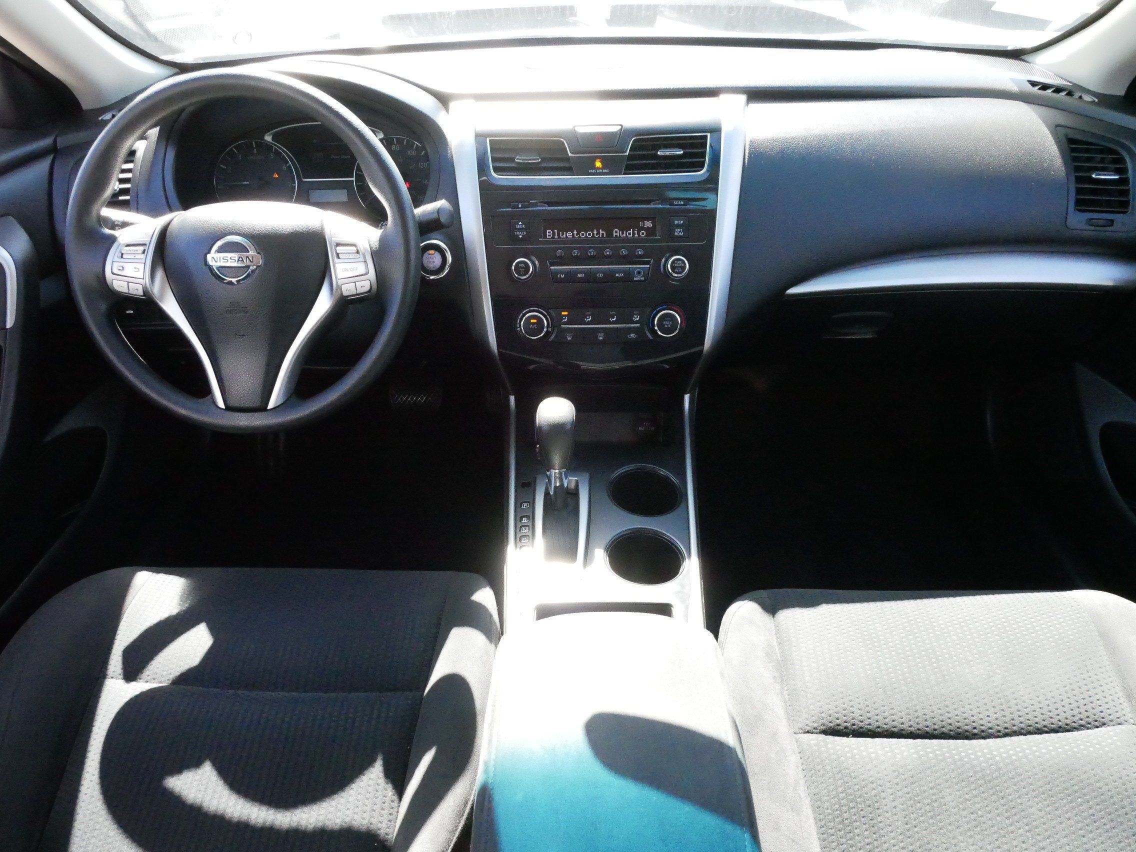 Used 2015 Nissan Altima 2.5 S FWD image 10