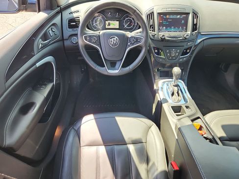 Used 2016 Buick Regal Premium AWD/4WD image 12