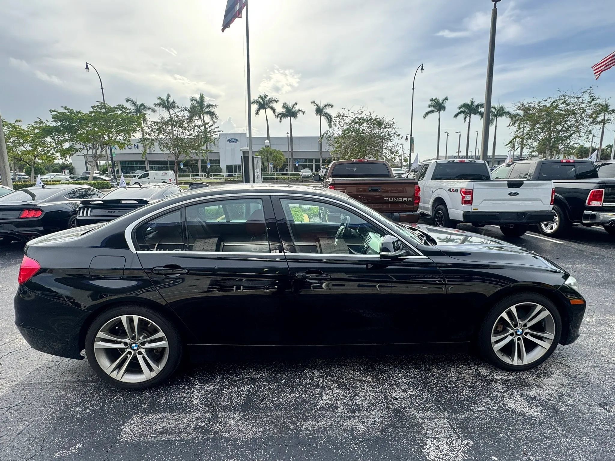Used 2015 BMW 328i Sedan RWD image 9