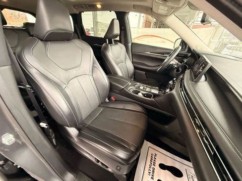 Used 2022 INFINITI QX60 Sensory w/ Vision Package image 29