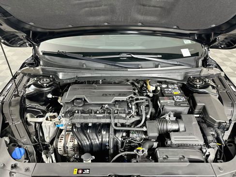 Used 2025 Kia K4 GT-Line w/ GT-Line Premium Package FWD image 33