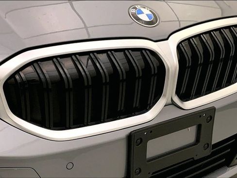 Used 2024 BMW 330i xDrive Sedan w/ Premium Package AWD/4WD image 29